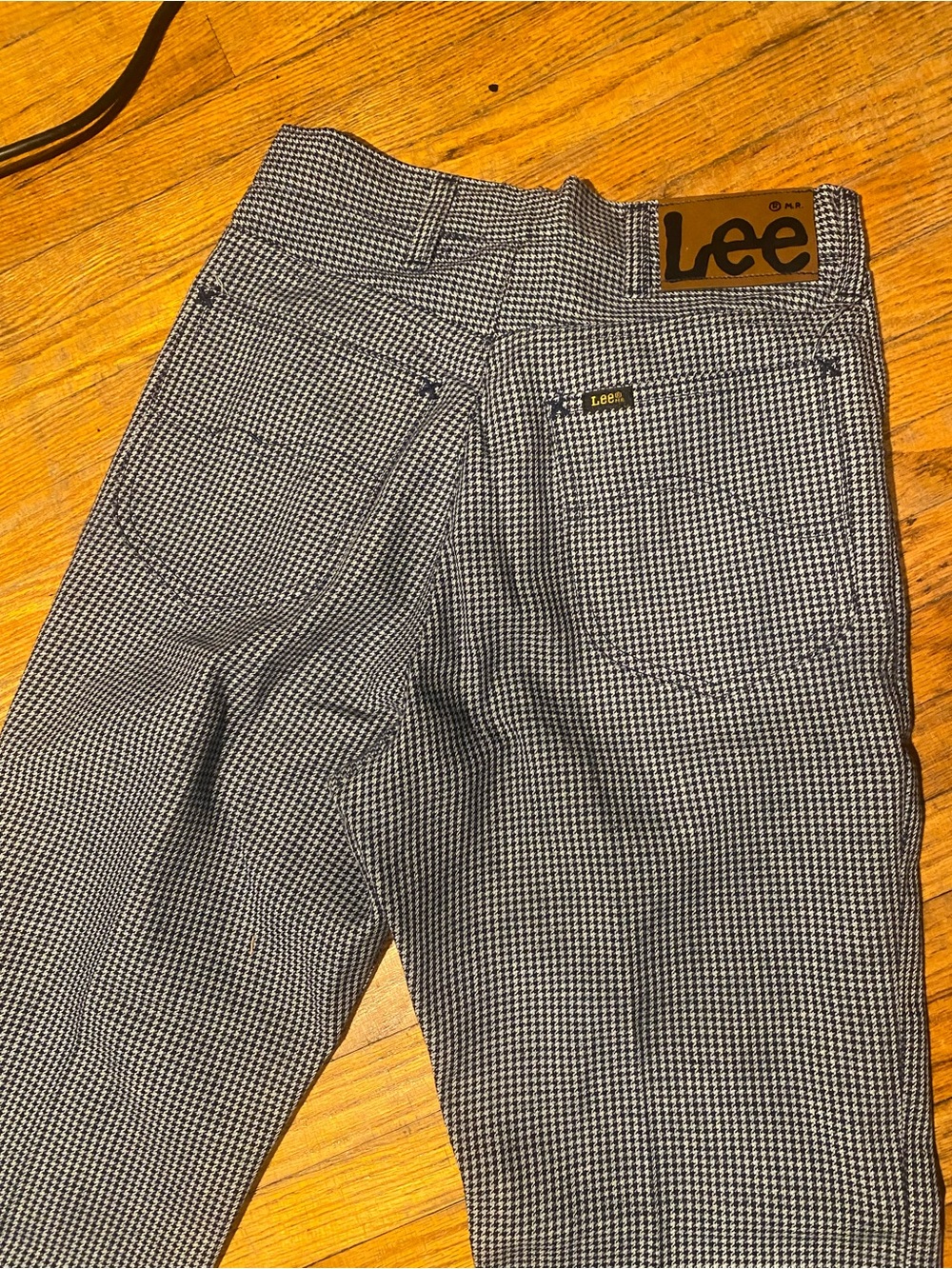 Vintage Lee Women's Black & White Houndstooth Trousers
